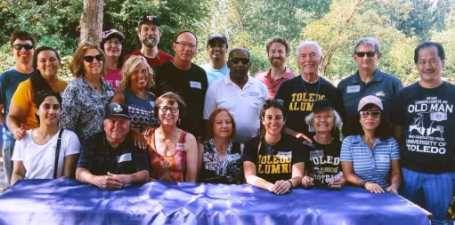 Alumni members at a reception