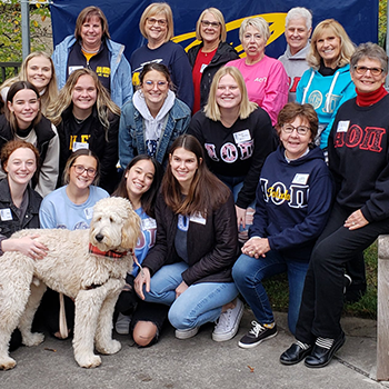 Alpha Omicron Pi alumni at the Greek Cookout